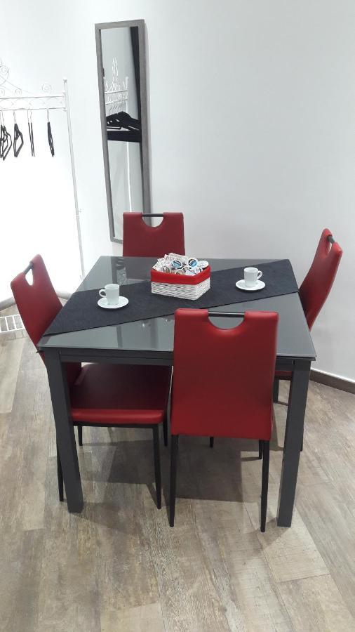 Casa Federica Apartment เวนติมิญา ภายนอก รูปภาพ