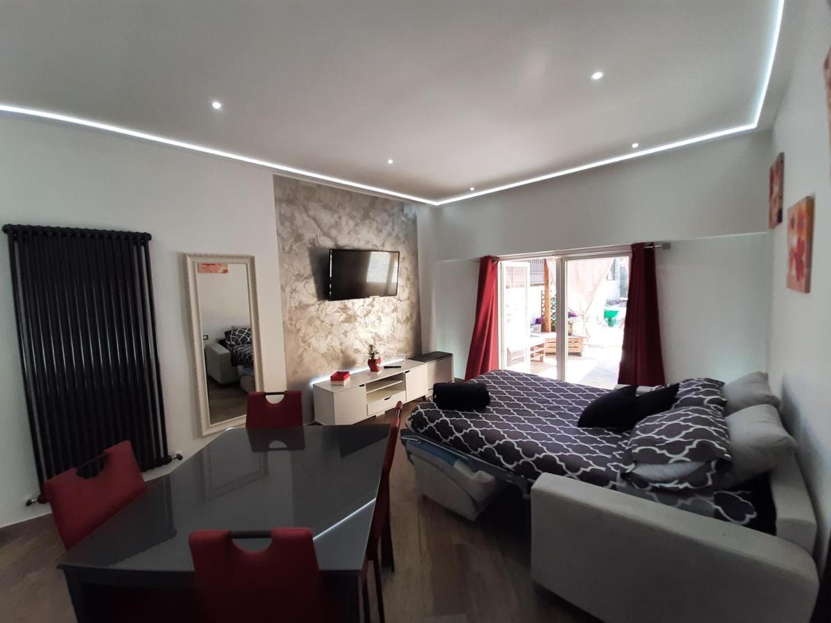 Casa Federica Apartment เวนติมิญา ภายนอก รูปภาพ