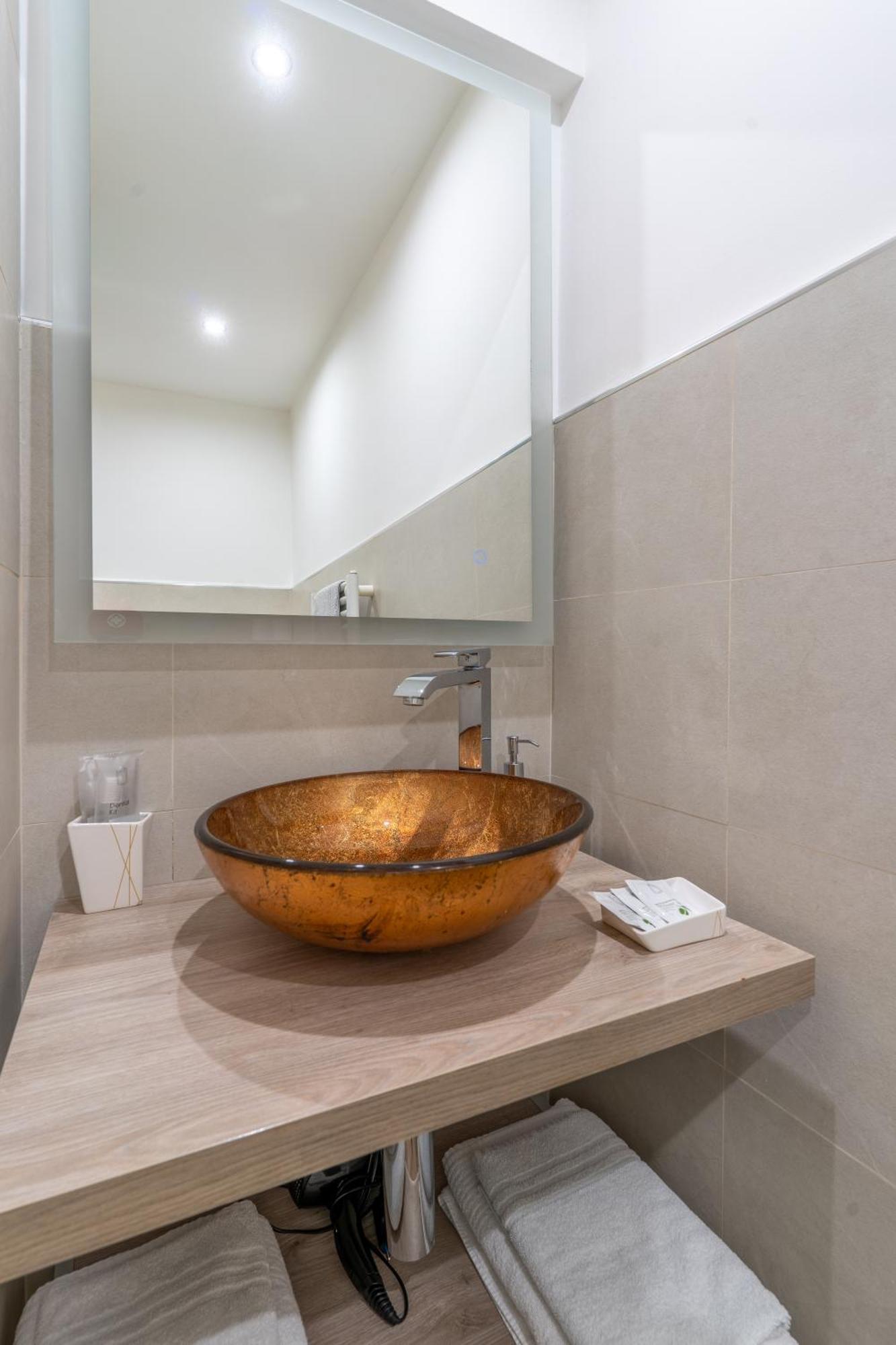 Casa Federica Apartment เวนติมิญา ภายนอก รูปภาพ